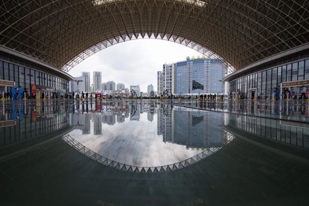 没有本科学历，都不会念烟台这些地名