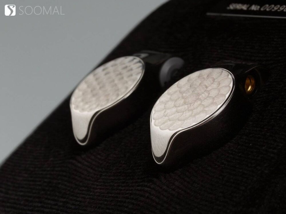 索尼 SONY IEM-Z1R 三单元圈铁入耳式耳机测评报告  「Soomal」