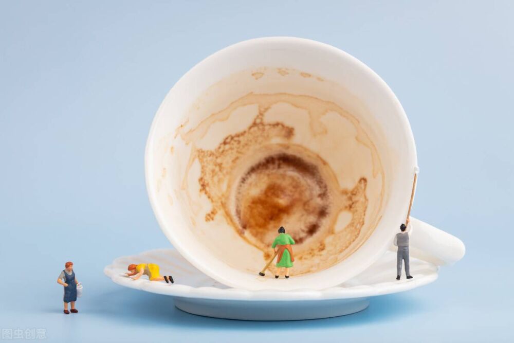 「小苏打的作用」简单轻松清洗咖啡渍和茶渍的小妙招，你知道吗？