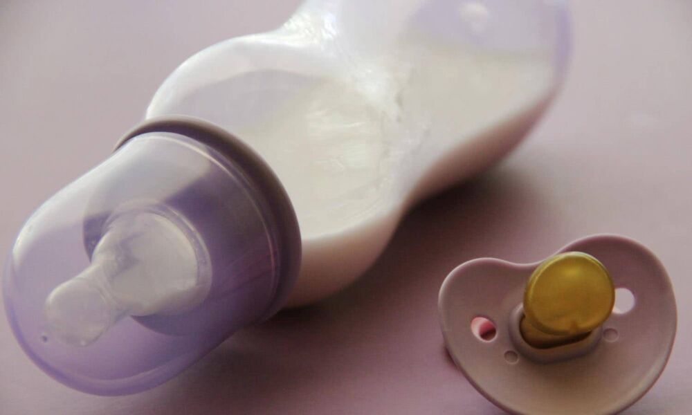 如何鉴别奶粉品质是否优质？学会四个简单步骤，宝宝喝奶更有保障