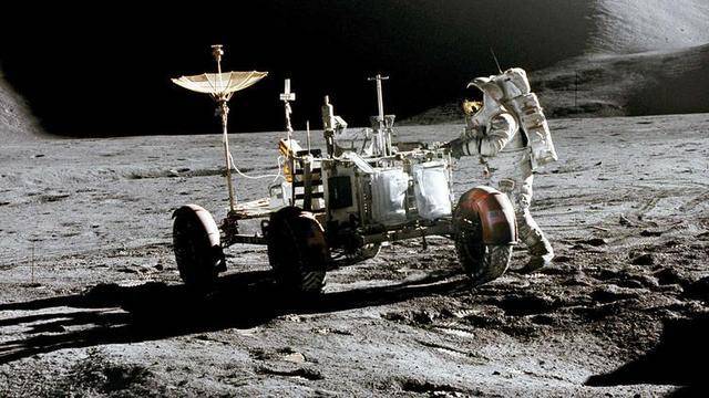 几十年前就成功登月了，美国人如今重返月球，为何却困难重重？