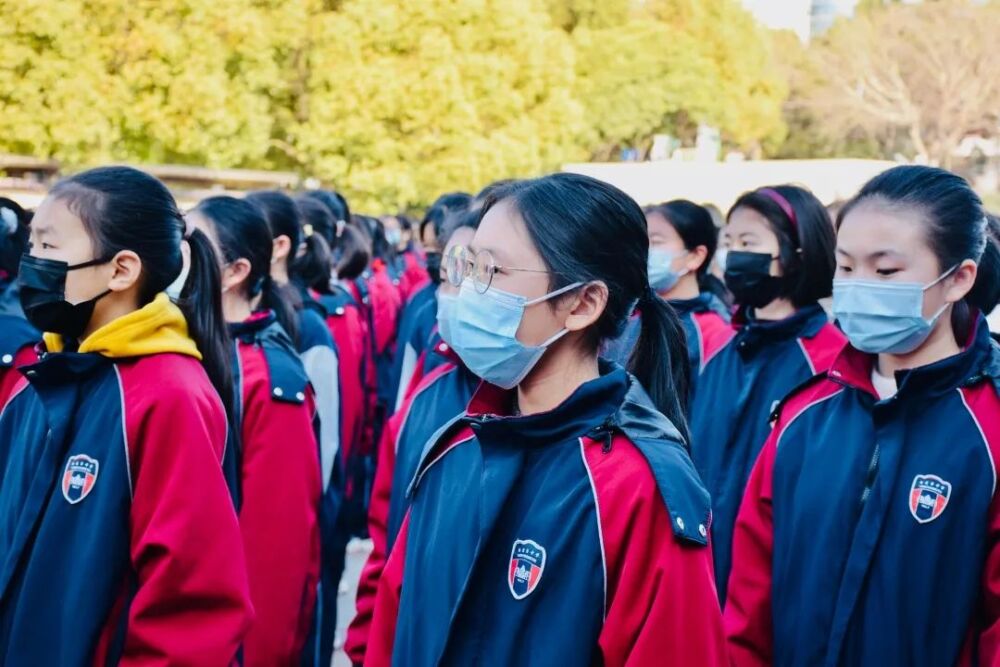 教育之声报道 | 志存高远，追梦雨初——雨花台中学初中部开学啦