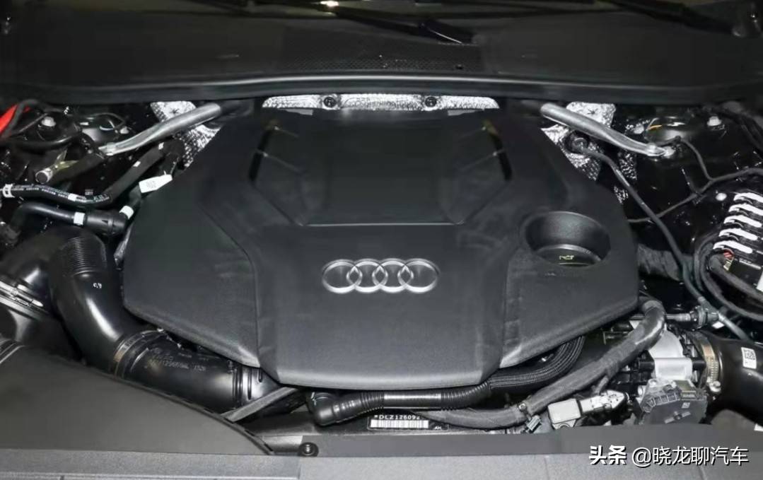 59.97万元起的国产奥迪A7L，3.0T V6发动机，有颜又能打