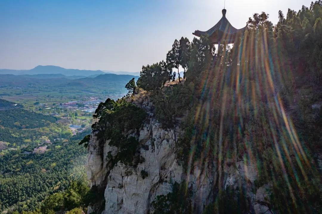 秋意渐浓，登山、游湖、赏泉！济南这几处美景自带撩人风光，一定要去看看！