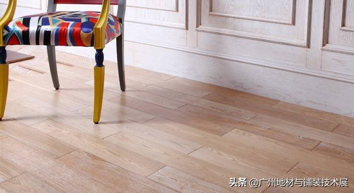 挑选实木地板，哪种原木材料最靠谱？
