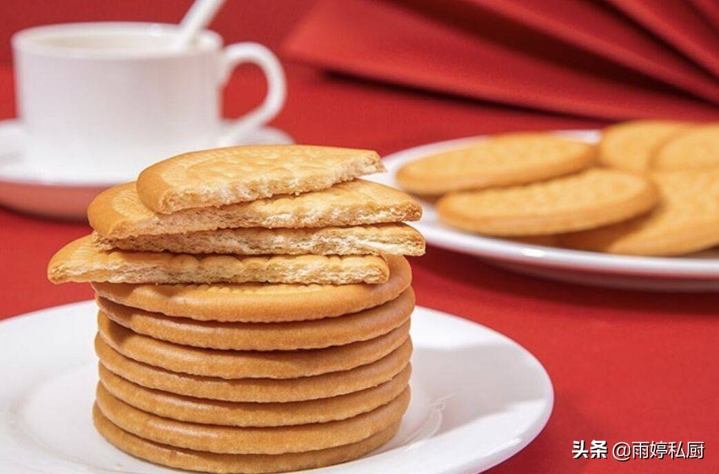 这5款“国产饼干”都是“小时候的味道”，遇见别错过，好吃便宜