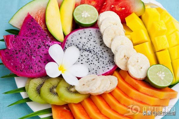 含维生素c的蔬菜和水果有哪些？含维生素c的蔬菜和水果有哪些？
