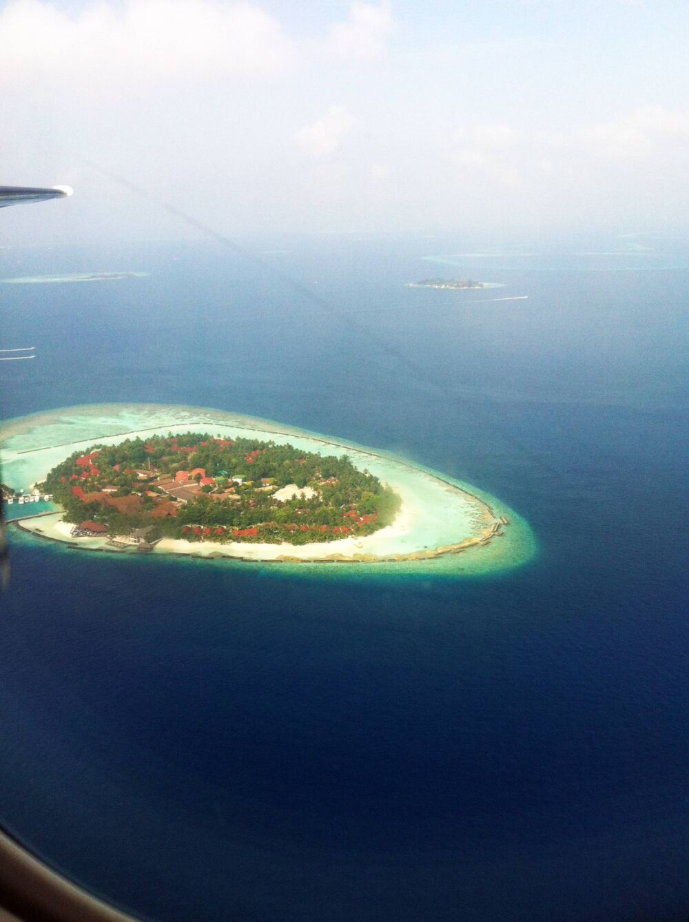 新婚度蜜月你会选哪里？我选马尔代夫，那是海岛最完美的样子