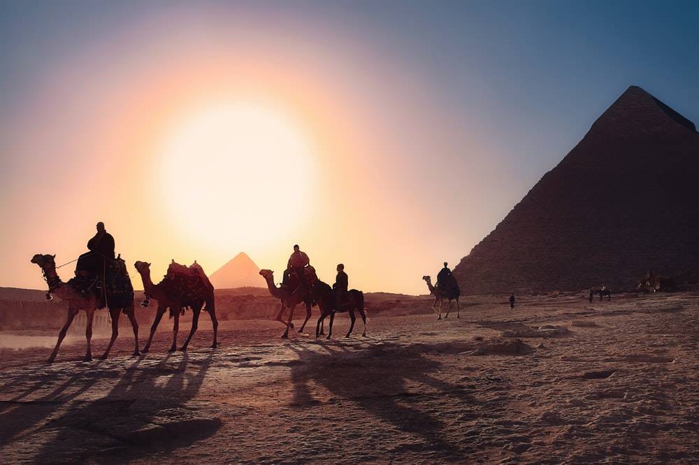 探秘尼罗河③｜为什么会有人觉得，埃及金字塔是伪造的？