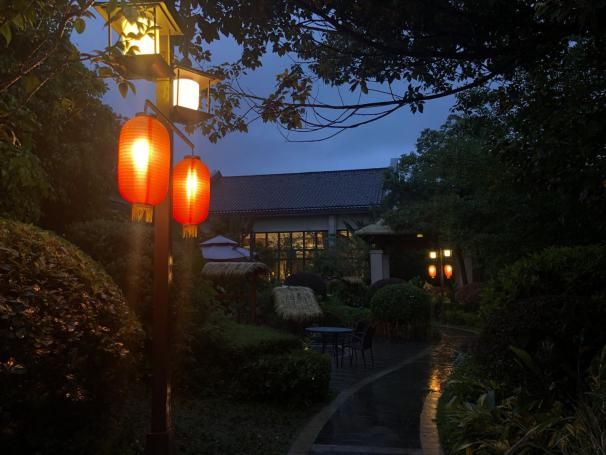 山中赏风月，人间也值得——广州后花园这家温泉酒店值得反复体验