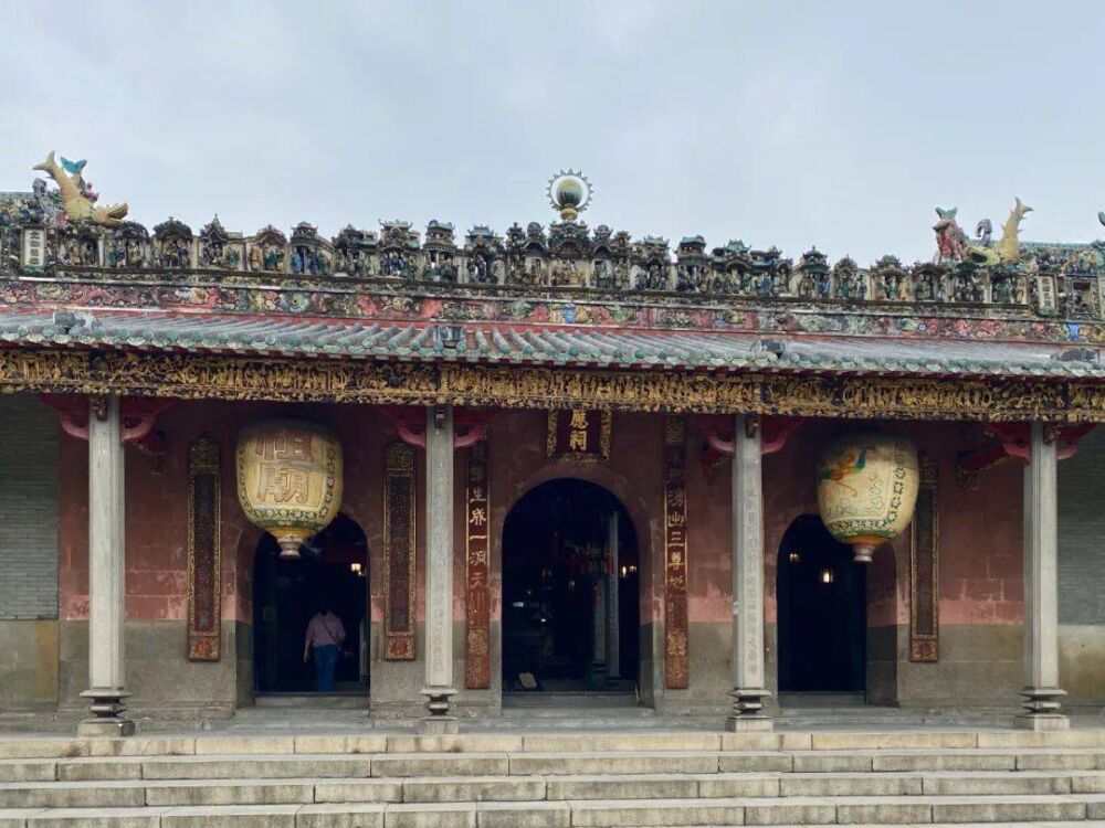佛山市中心，禅城区的祖庙，当地人的福庙