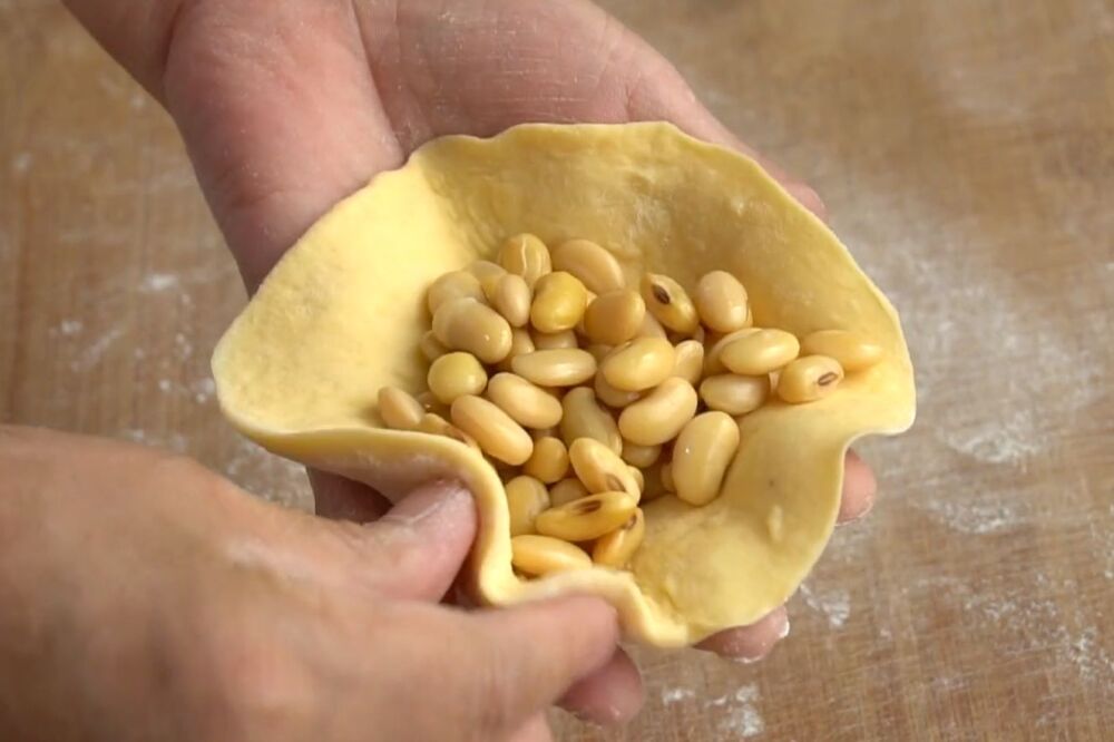 黄豆自从知道这样吃，连豆浆都很少打了，个个蓬松暄软，越嚼越香