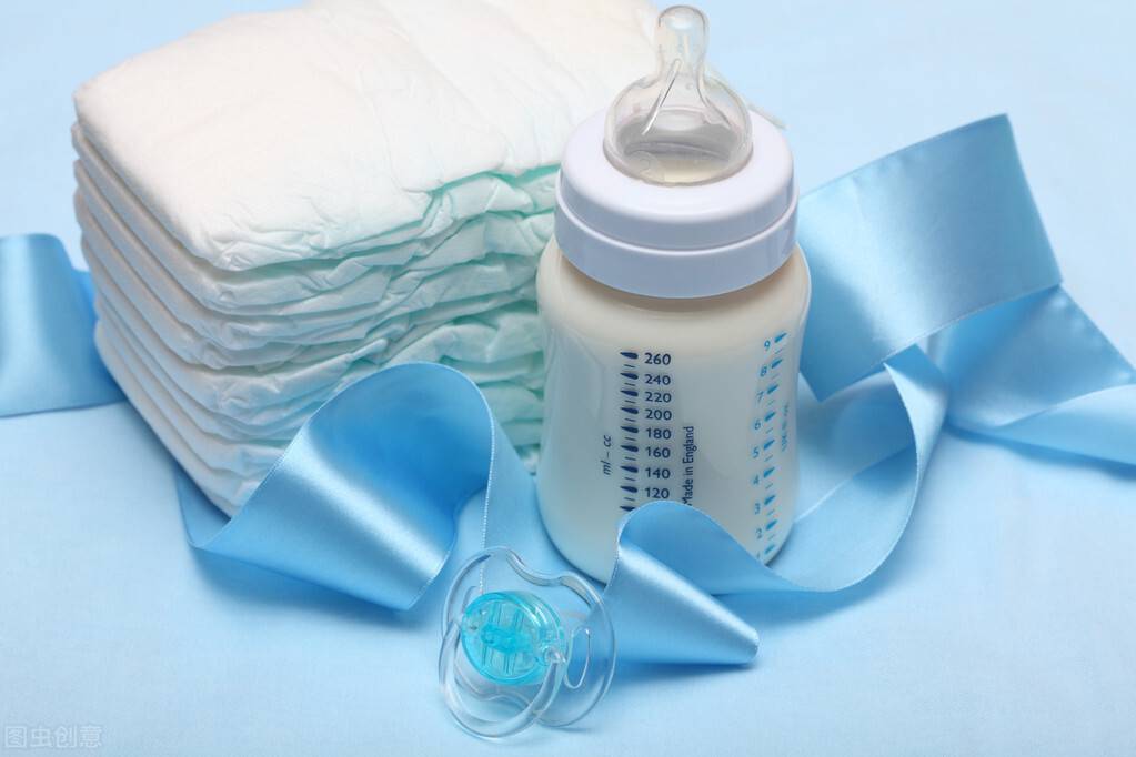 婴儿奶瓶多久更换一次？比起奶瓶，更应该换的应该是奶嘴
