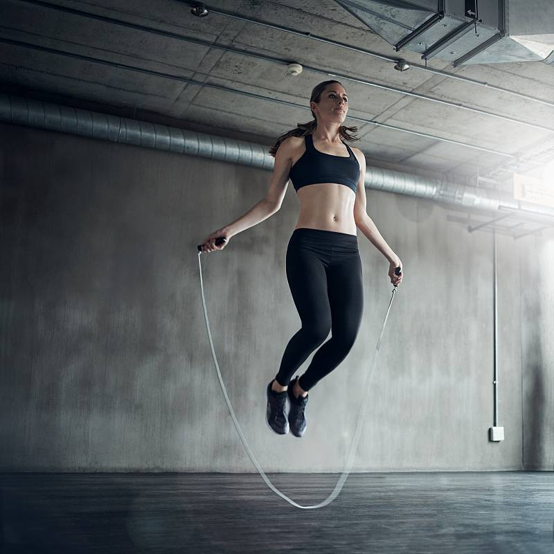 每天跳绳一小时，坚持多久，可以达到减脂效果？