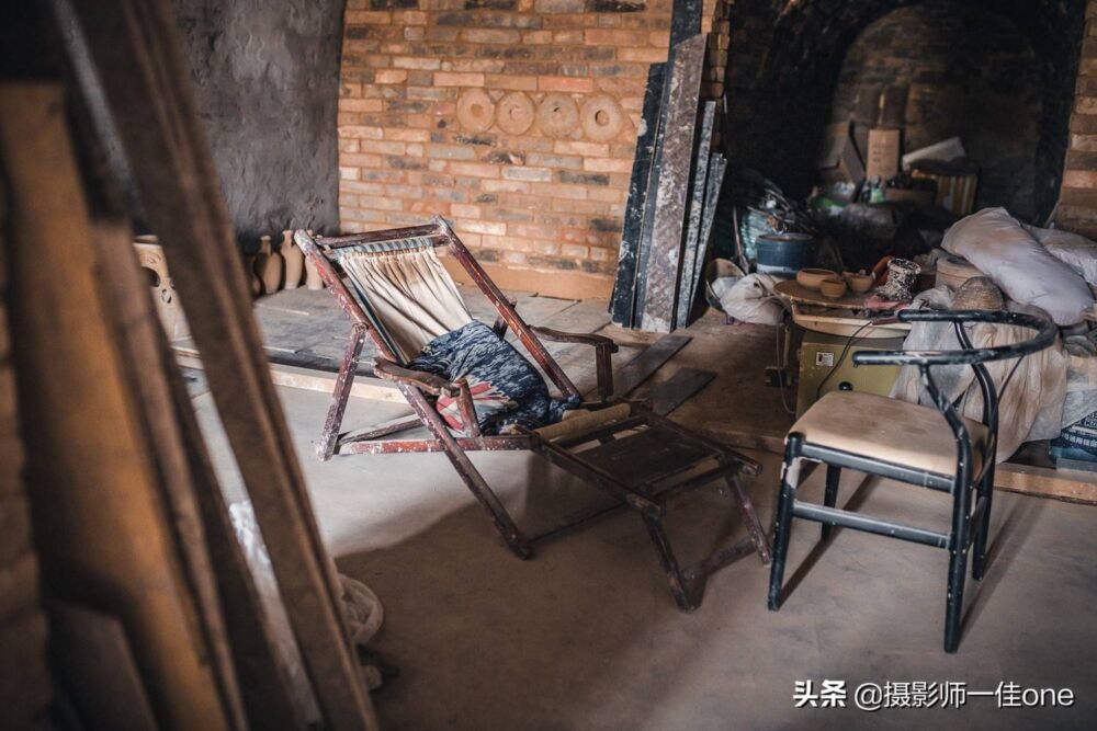 陕西这个村仅存的一家烧煤做瓷坊，火烧六天六夜，需两个月完成