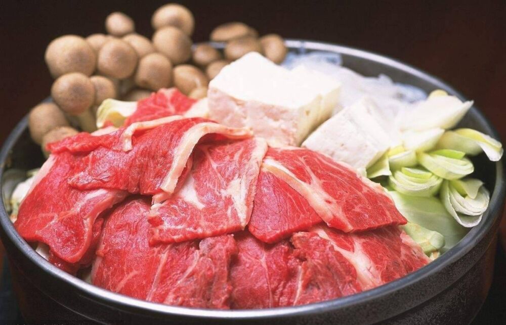 爱吃肉的中国人，为啥却很少吃“马肉”？3个原因告诉你