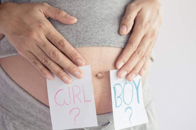 孕妇起身时肚子尖尖 是正常情况吗