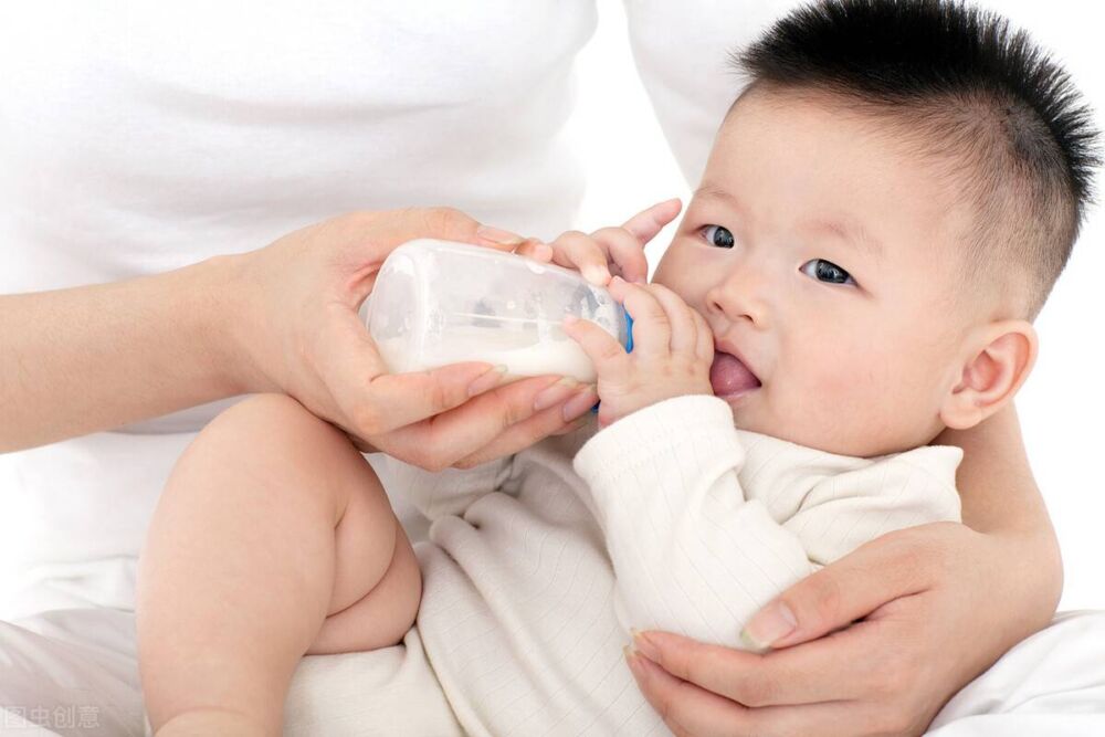 宝宝得了湿疹有哪些症状？还能不能打预防针？医生告诉你答案