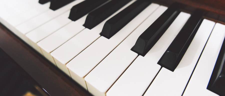 珠江、星海两大国产钢琴品牌对比，最全最实用的购琴指南