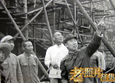 纪念河南林州市红旗渠主干渠通水50周年