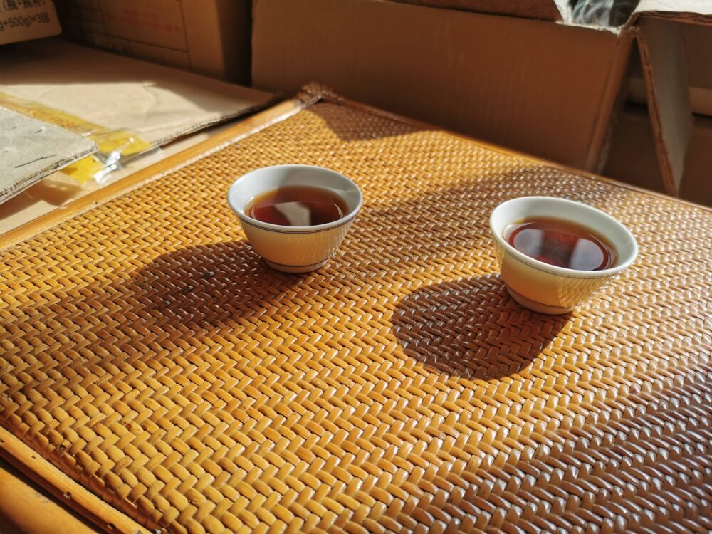 普洱生茶和熟茶的区别是什么？喝生茶好还是熟茶好？