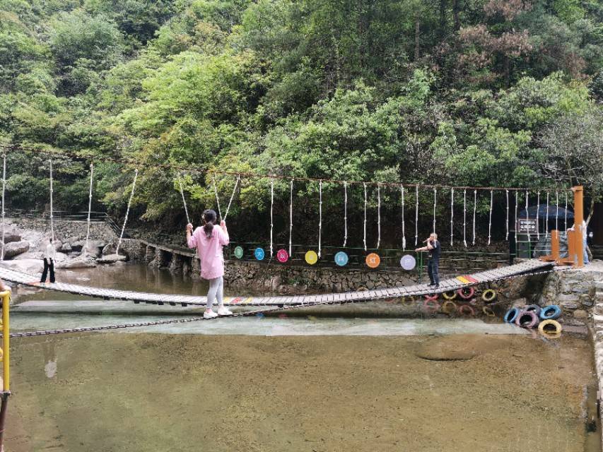 世界吉尼斯之最，中国火山岩最多的景区——天目大峡谷