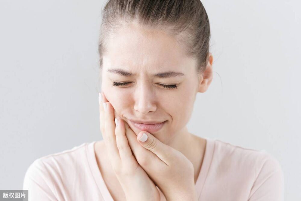 含花椒、喝酒、阿莫西林对牙疼治疗有效？你还听过哪些牙疼小偏方