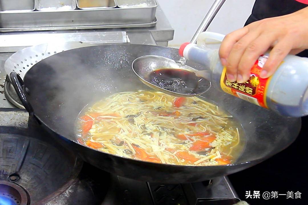 河南人冬天喝得最多的1碗汤！全是素菜比肉还香，回回上桌都精光