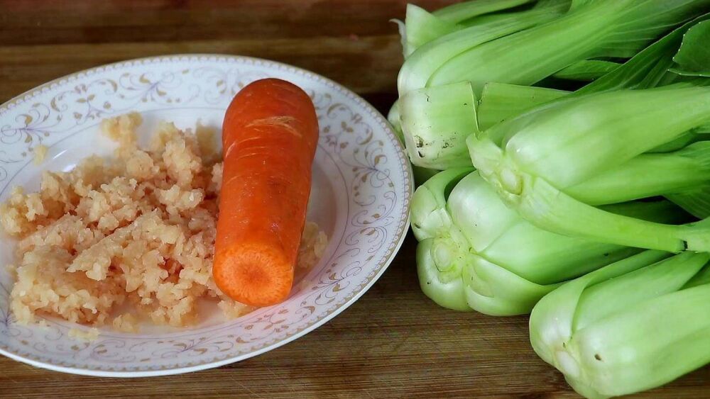 大厨教你青菜这样做，好看又好吃，简单易学，全家流口水