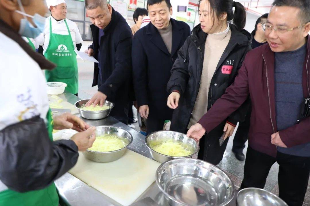一条“有味道”的推文｜汝城县玉潭学校第一届厨艺大赛
