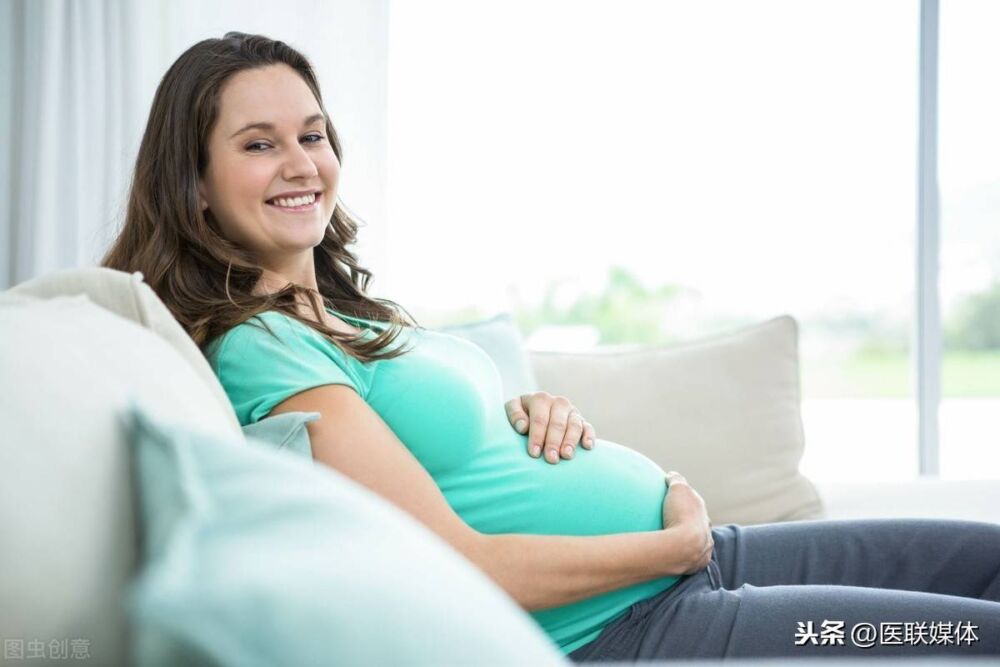 怀孕了还来月经正常吗？总结了2个原因，孕妈妈得重视
