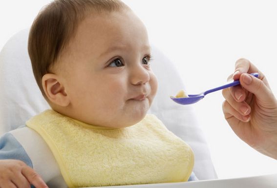 宝宝3个月左右，全身出湿疹，应该怎样正确应对？